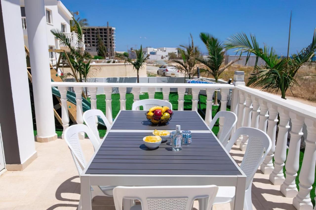 Villa Suncity Boutique Beachfront Ajia Napa Zewnętrze zdjęcie