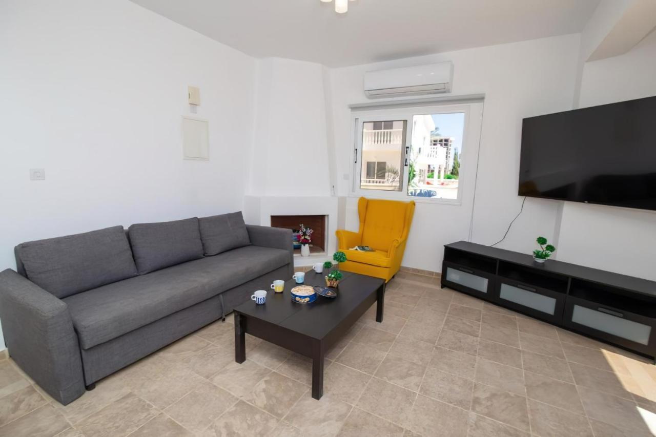 Villa Suncity Boutique Beachfront Ajia Napa Zewnętrze zdjęcie
