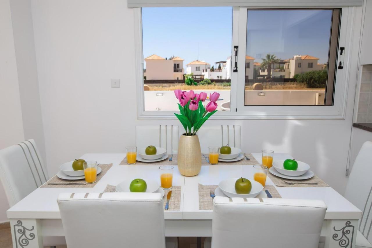 Villa Suncity Boutique Beachfront Ajia Napa Zewnętrze zdjęcie
