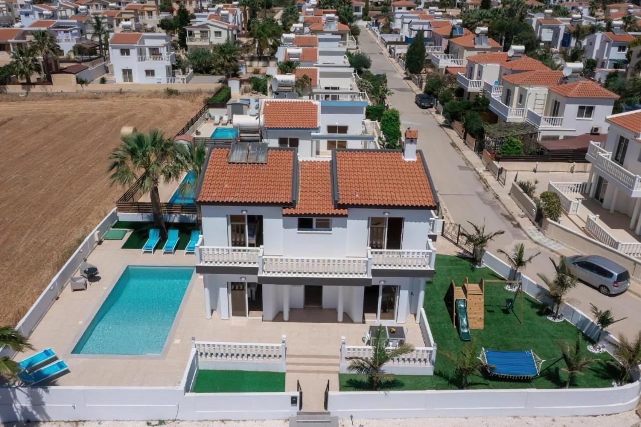 Villa Suncity Boutique Beachfront Ajia Napa Zewnętrze zdjęcie
