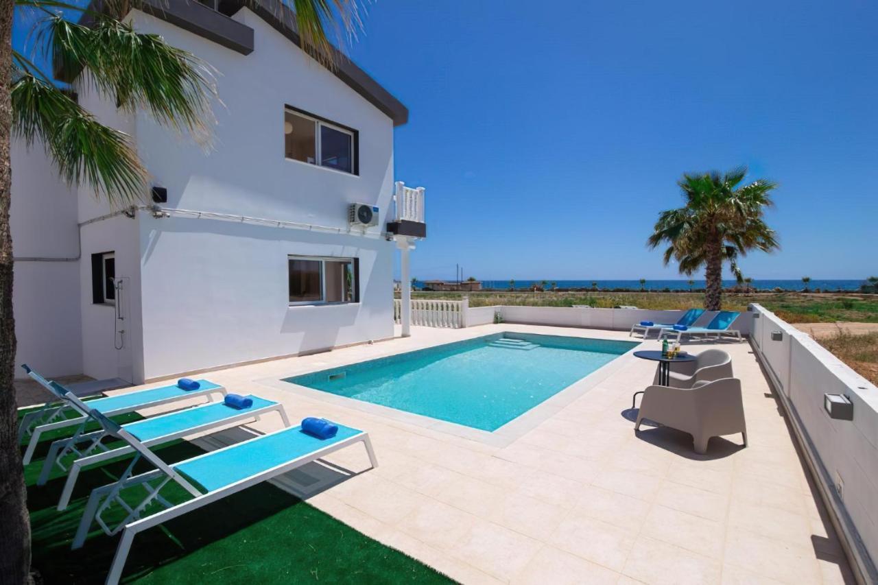 Villa Suncity Boutique Beachfront Ajia Napa Zewnętrze zdjęcie