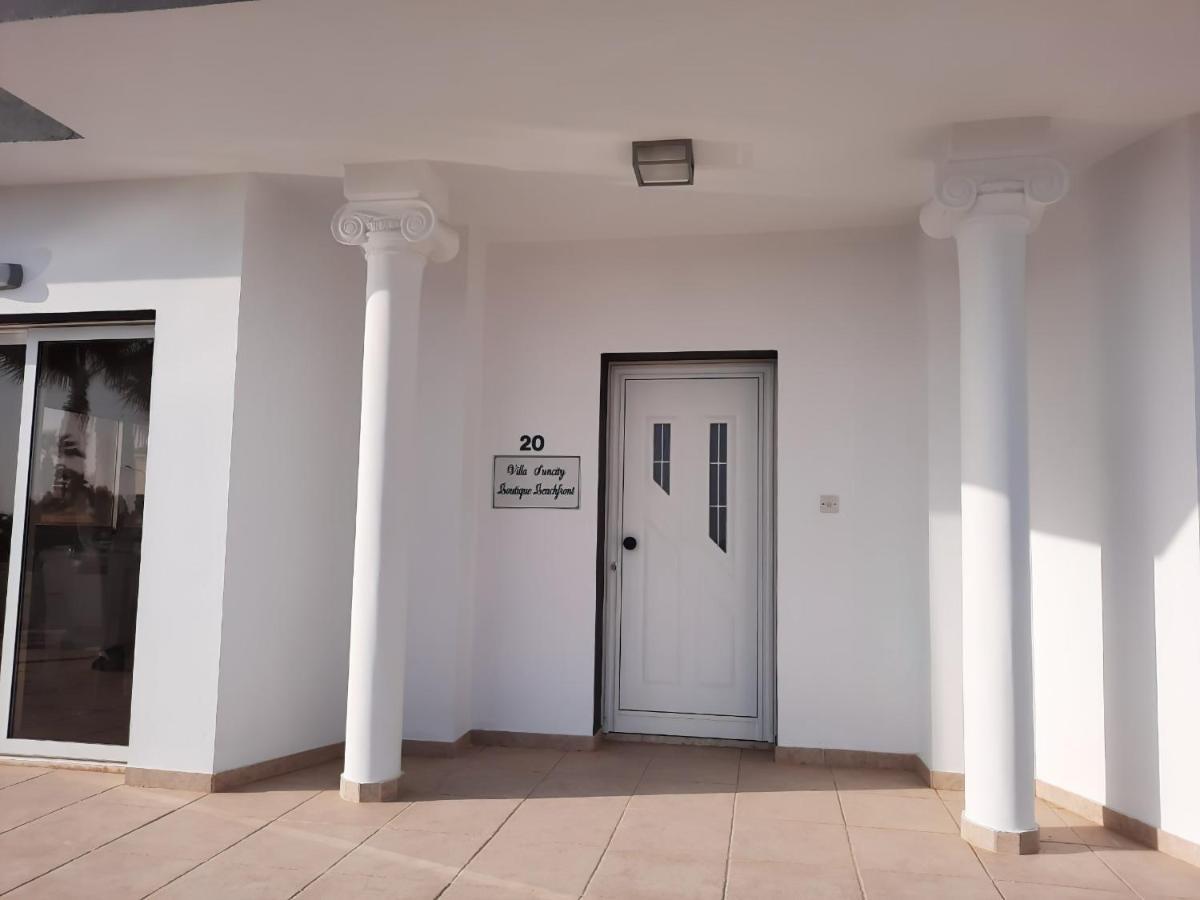 Villa Suncity Boutique Beachfront Ajia Napa Zewnętrze zdjęcie