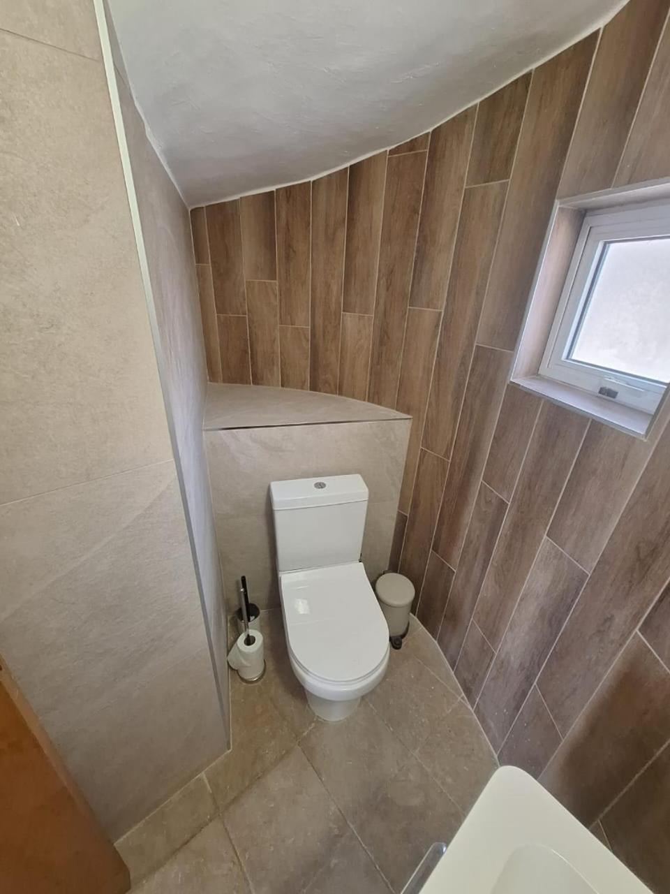 Villa Suncity Boutique Beachfront Ajia Napa Zewnętrze zdjęcie